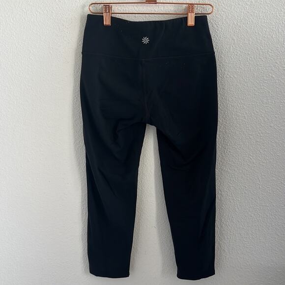 Athleta Chatarunga 305922 Black Cropped Capri Legging XS - Picture 2 of 10